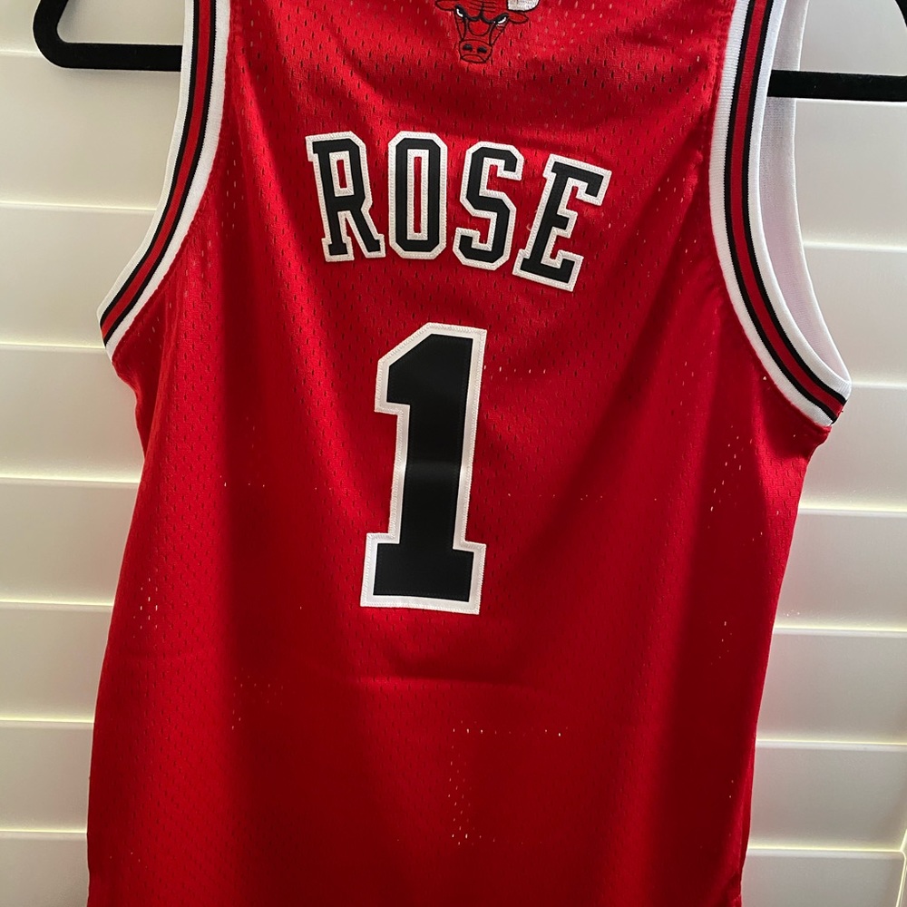 Chicago bulls jersey Derrick rose